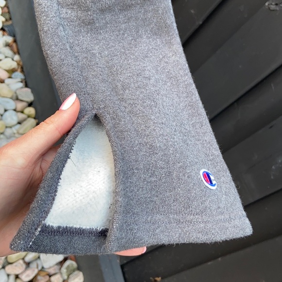 Unique Cropped Champion Hoodie, with flair sleeves - Picture 5 of 5